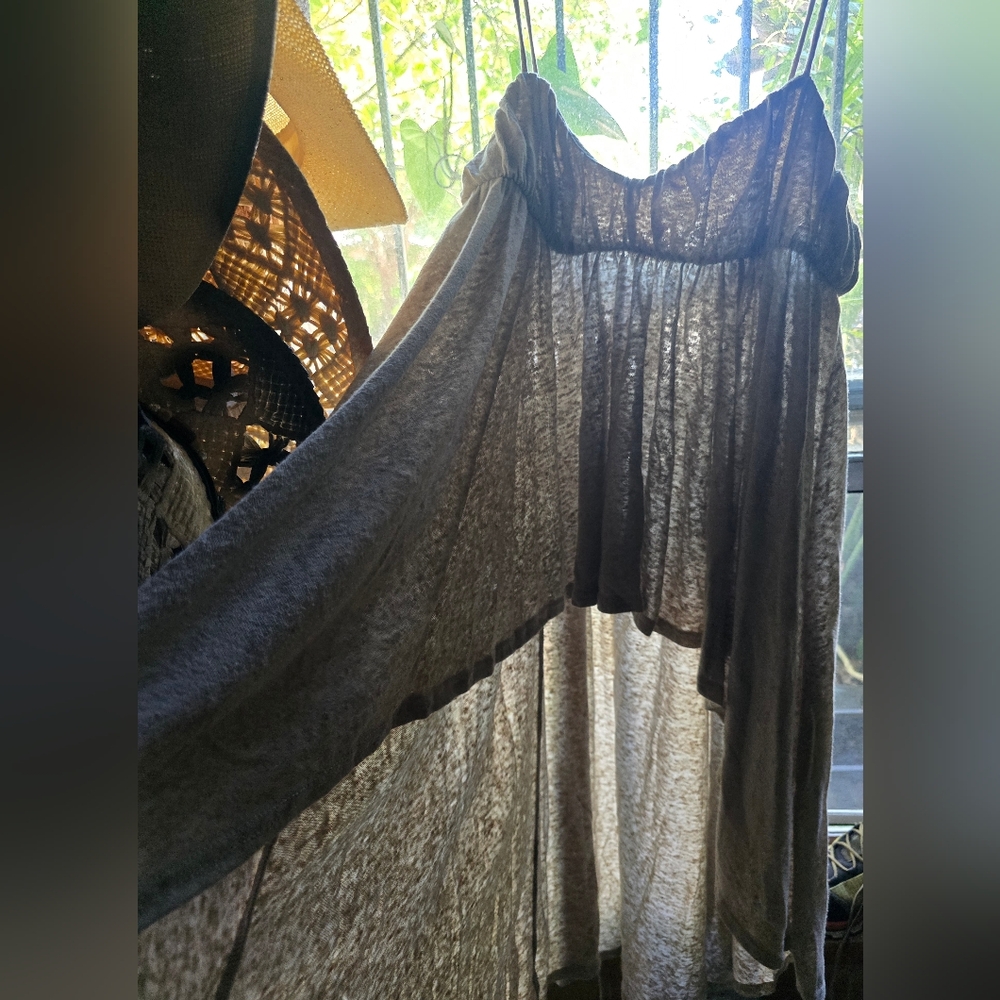 Free People High Low Top Crinkly Gauzy Fabric - Picture 2 of 5